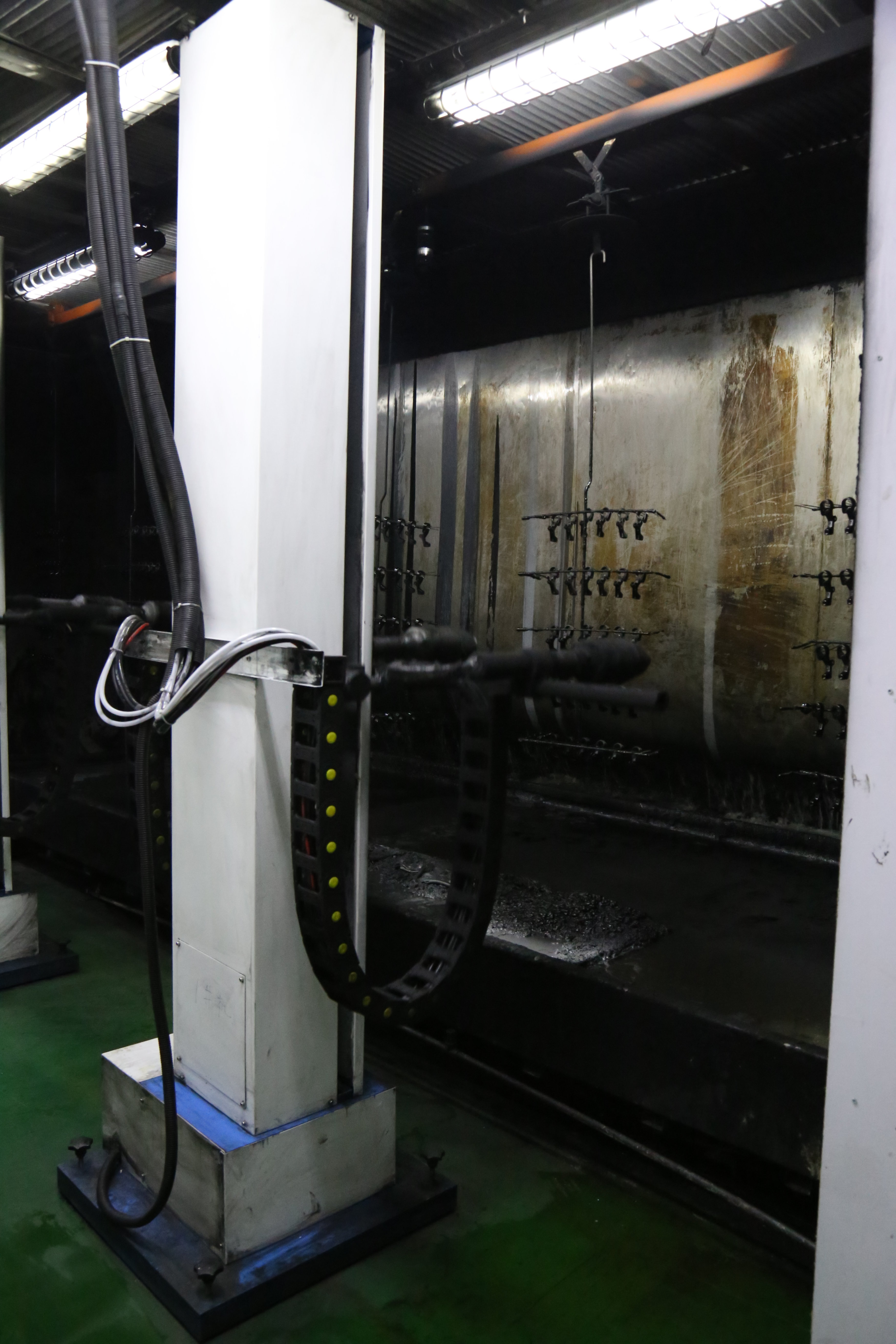往復(fù)自動噴涂機